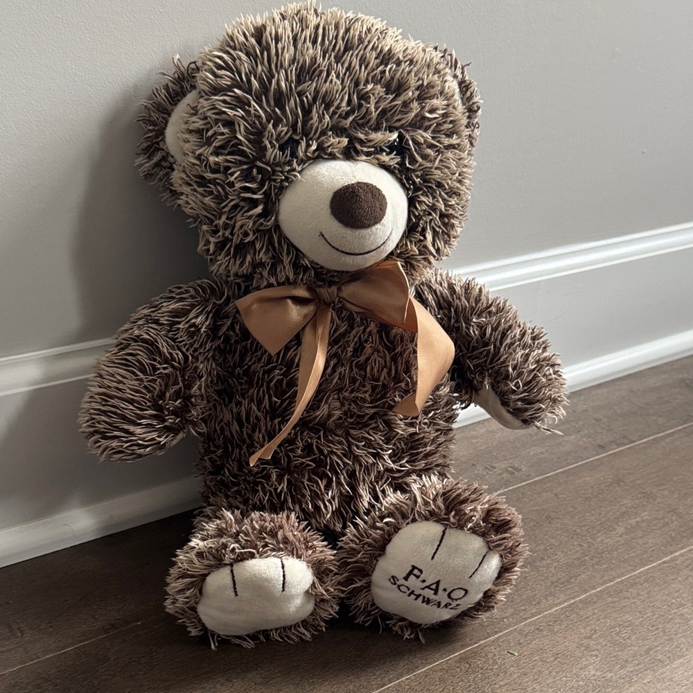 FAO Schwarz 18” Brown Teddy Bear Plush Stuffed Animal Satin Bow Soft Toy